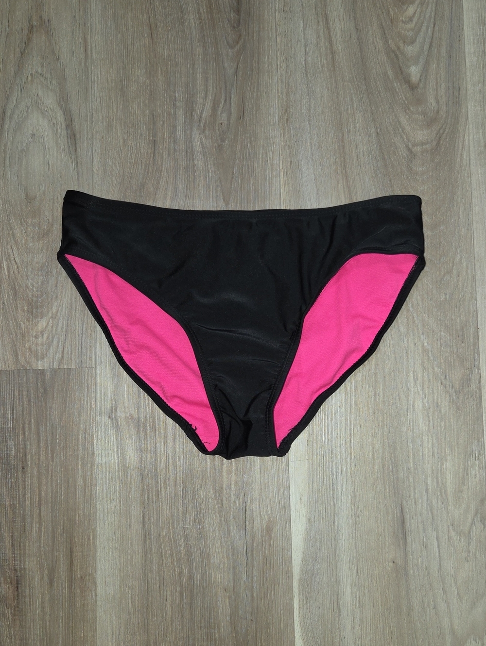 ♡•So• Little Girls Black And Pink Swim Bottoms